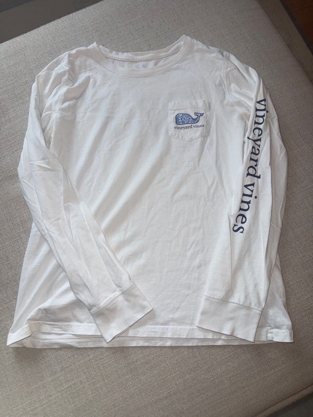 Vineyard Vines White Long Sleeve Pocket Tee with Navy Logo
